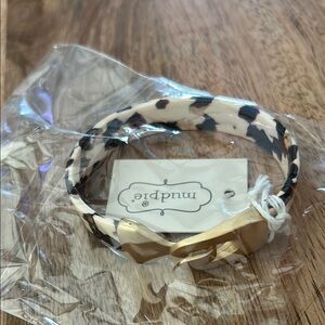 Mud Pie Leopard Print Bracelet
